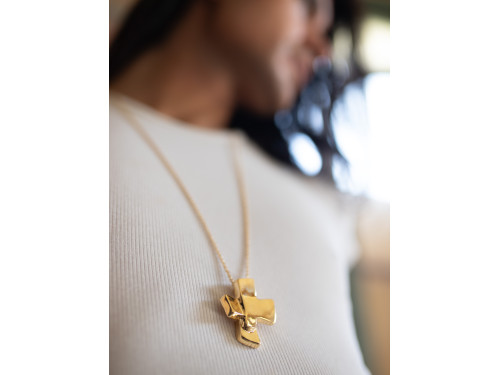 Acceptacio long necklace