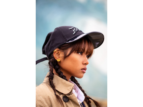 Perla Sottile, asymmetrical earrings