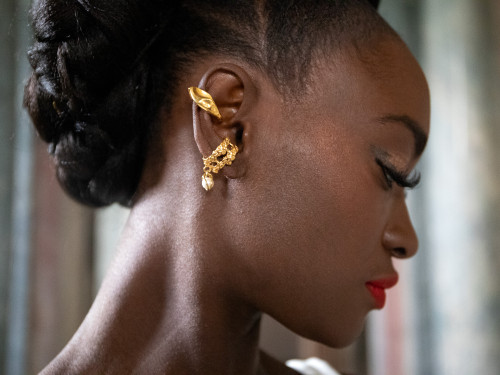 Barocco Perla, gold ear cuff